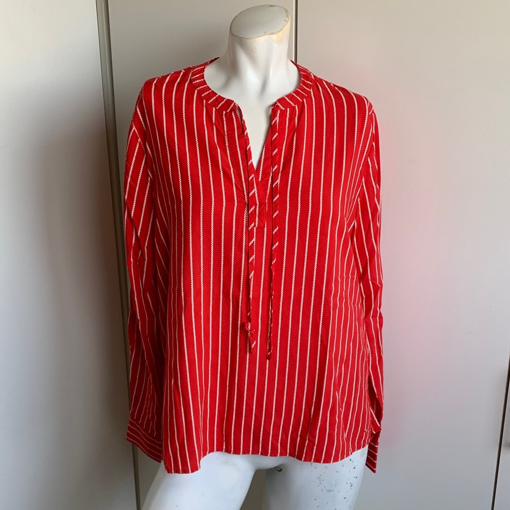 Tommy Hilfiger red long sleeve pullover striped v-neck blouse